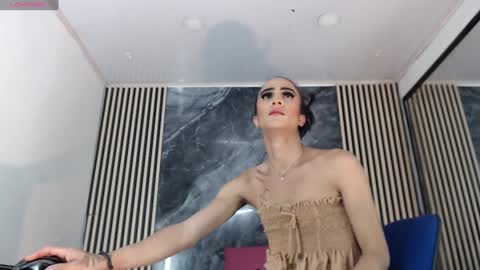 priscilarainbow online show from 01.06.25