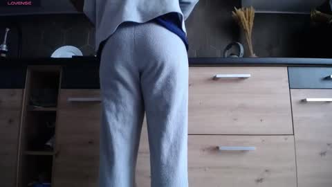 Space online show from 10.28.25