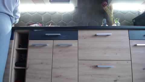 Space online show from 11.04.25