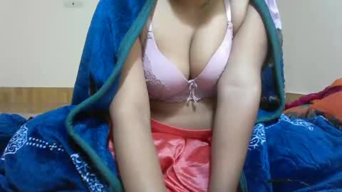 Snapshot of priyonti34 chatting on 12.11.24 Priyonti ganguli online show from 12.11.24