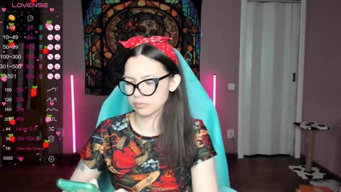 Snapshot of project_hisoka44 chatting on 02.05.25 Di online show from 02.05.25