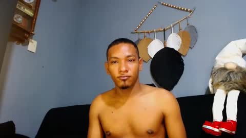 Grande y Gruesa online show from 12.06.24