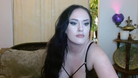 Audrey online show from 12.05.25