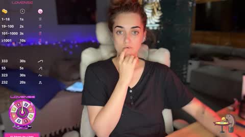 Queen of Pain online show from 09.23.25