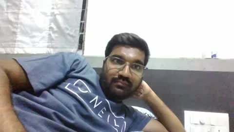 Snapshot of ptl1711 chatting on 12.25.24 ptl1711 online show from 12.25.24