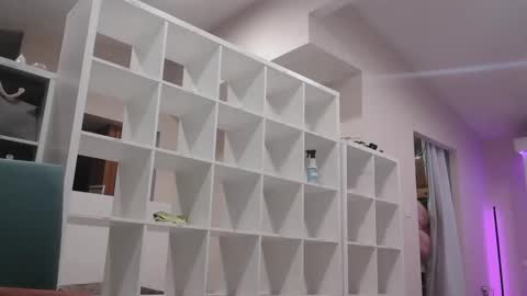 Puggie -  online show from 02.21.25