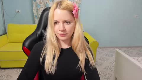 Victoria online show from 03.02.25