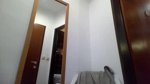 Snapshot of punkz999950 chatting on 11.12.25 punkz999950 online show from 11.12.25