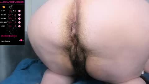 Snapshot of pussy_sladusy chatting on 01.11.25 Nina online show from 01.11.25