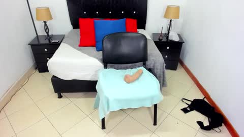 Snapshot of queen_ebony_69 chatting on 12.29.24 Queen online show from 12.29.24