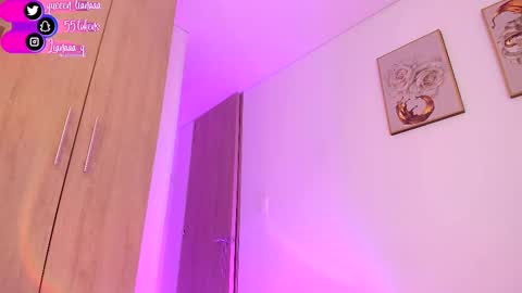 Snapshot of queen_liana chatting on 03.12.25 Liana online show from 03.12.25