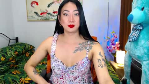 Snapshot of queenmistressts chatting on 02.02.25 QUEEN online show from 02.02.25