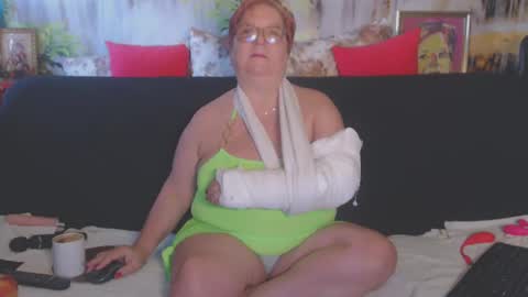 QueenPammy online show from 03.06.25