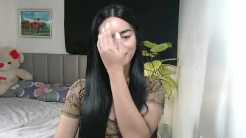 QueenPinay69 online show from 10.11.25