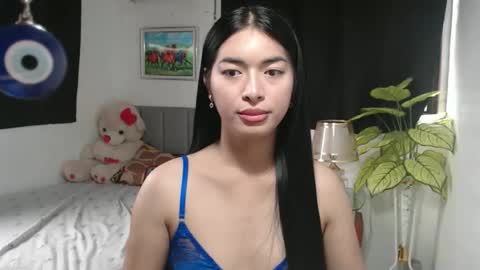 QueenPinay69 online show from 10.26.25