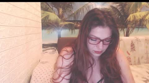 Snapshot of queenxnatasha chatting on 10.29.25 queenxnatasha online show from 10.29.25