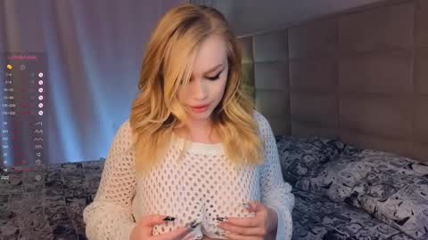 Teri  My favorite vibes 77 101 222 666 online show from 02.13.25