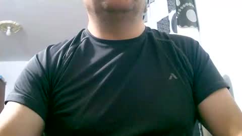 Snapshot of querubinrebelde chatting on 02.21.25 Don Ramon online show from 02.21.25