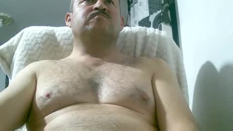 Snapshot of querubinrebelde chatting on 10.09.25 Don Ramon online show from 10.09.25