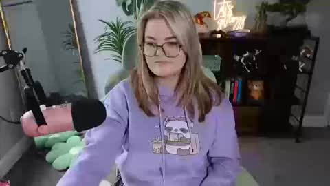 Bri online show from 10.18.25