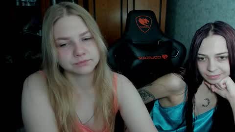 Snapshot of rachel_sharp chatting on 10.01.25 Make me cum online show from 10.01.25