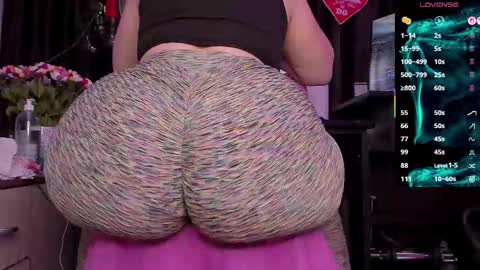 Laura online show from 11.20.25