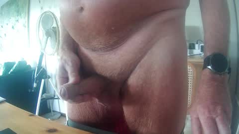 Snapshot of rakker010 chatting on 09.30.25 rakker010 online show from 09.30.25