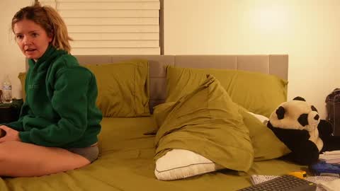 Snapshot of ramichick chatting on 02.18.25 Rami online show from 02.18.25