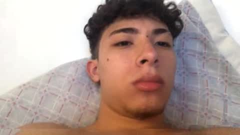 Snapshot of ramiroo2312 chatting on 02.23.25 ramiroo2312 online show from 02.23.25