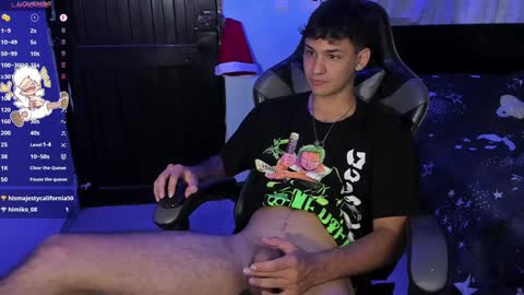 Snapshot of randallstone chatting on 12.21.24 A independent Model online show from 12.21.24