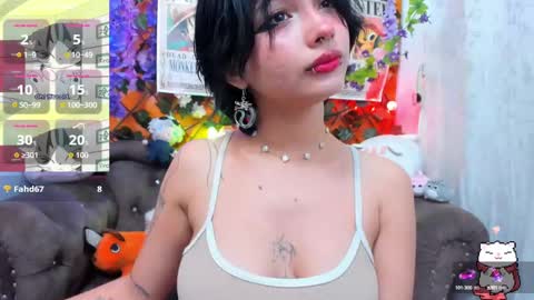 Snapshot of ravenn_20 chatting on 10.09.25 RavenN online show from 10.09.25