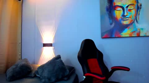 Snapshot of rawmathews chatting on 02.23.25 rawmathews online show from 02.23.25