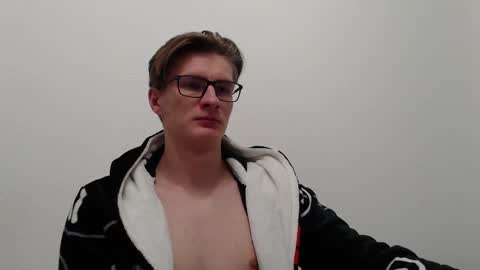 Snapshot of ray_booy chatting on 12.04.24 Ray Booy online show from 12.04.24