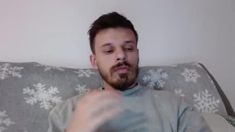 Snapshot of rayann27 chatting on 12.01.24 rayan online show from 12.01.24