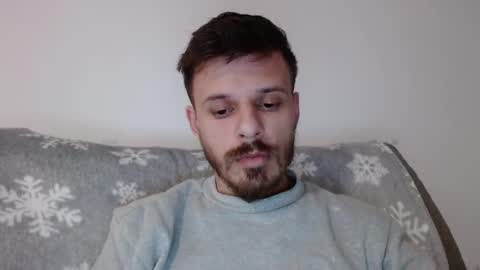 Snapshot of rayann27 chatting on 12.01.24 rayan online show from 12.01.24