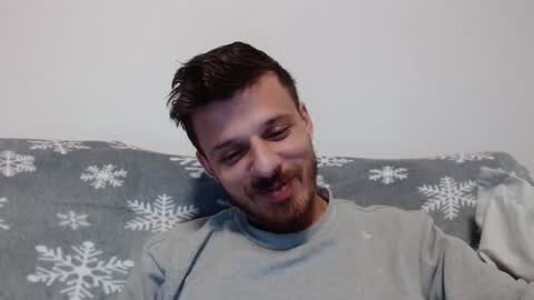 Snapshot of rayann27 chatting on 12.10.24 rayan online show from 12.10.24