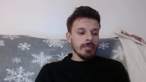 Snapshot of rayann27 chatting on 12.15.24 rayan online show from 12.15.24