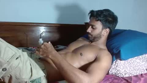 eyan online show from 11.18.25