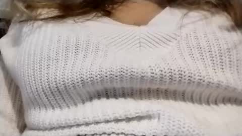 Snapshot of rayday_ chatting on 02.11.25 rayday_ online show from 02.11.25