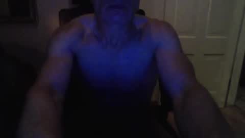 rdneckbitch online show from 10.21.25