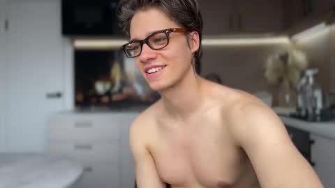 Snapshot of realsupermichael chatting on 03.02.25 AliceEve online show from 03.02.25