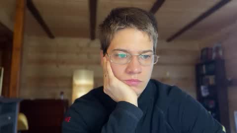 Snapshot of realsupermichael chatting on 10.20.25 AliceEve online show from 10.20.25