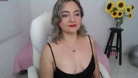 REBECA online show from 09.17.25