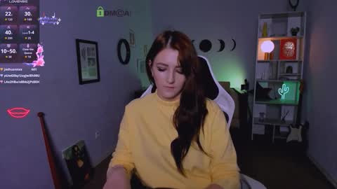 rebecca_smile_ online show from 10.02.25