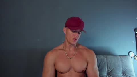 Snapshot of recce_taylor4 chatting on 09.17.25 twitter REECET26 instagram RECCETAYLOR online show from 09.17.25