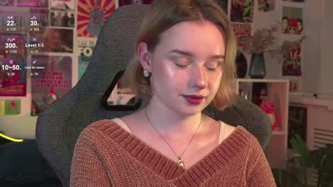 Snapshot of red_queeen chatting on 01.29.25 QUEEN OF EVIL online show from 01.29.25