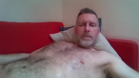 Snapshot of redandbluecloud chatting on 01.06.25 Red online show from 01.06.25