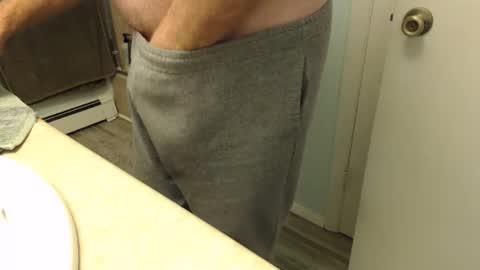 Snapshot of redforeplay chatting on 12.30.24 redforeplay online show from 12.30.24