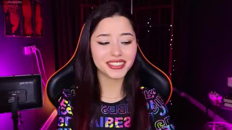 Kiara online show from 11.25.25