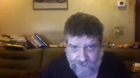 Snapshot of redmud3 chatting on 11.14.25 redmud3 online show from 11.14.25